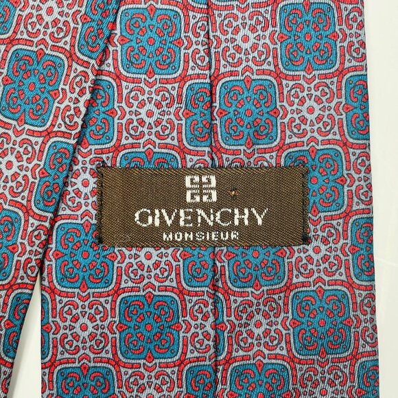 Striking Silk Red and Blue Givenchy Necktie - Picture 5 of 9